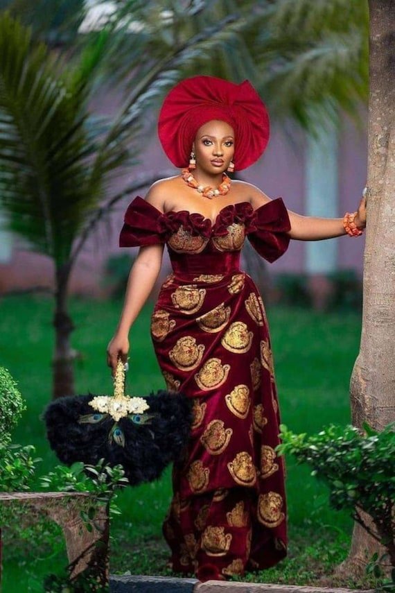Exploring The Beauty Of Female Igbo Traditional Attire